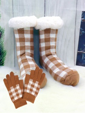 Buffalo Plaid Indoor  Anti-Slippery Slipper Socks and Glove Set  (SC1044 + GL1173)